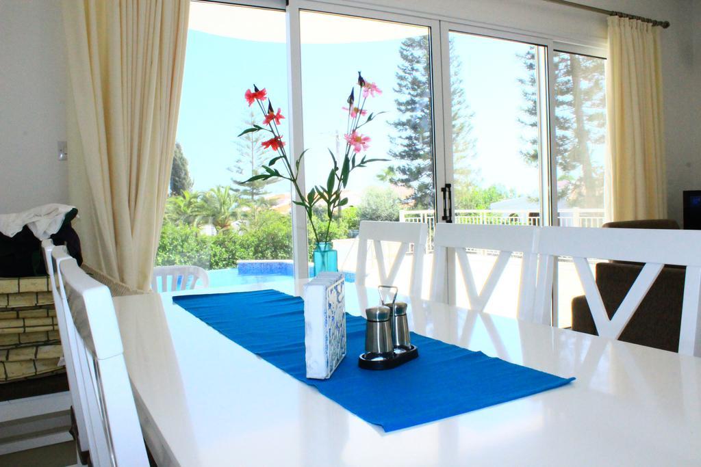Coral Blue Bay Villa Coral Bay Exteriér fotografie